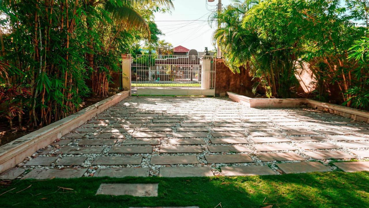 Villa Los Aguiluchos Chetumal Eksteriør bilde