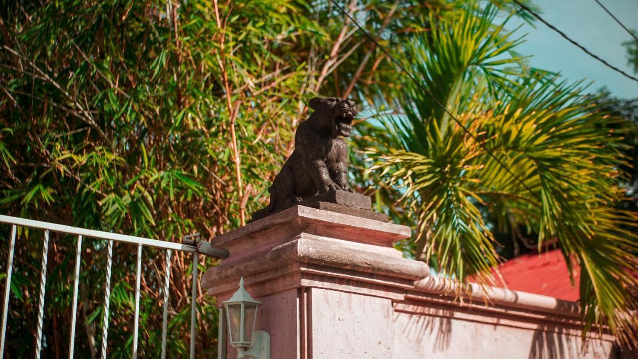 Villa Los Aguiluchos Chetumal Eksteriør bilde